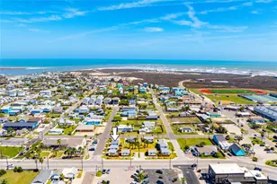 340 N Alister St, Port Aransas, TX 78373 - Photo 3