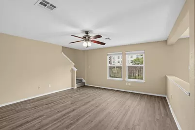 113 Hays Forest Cove, Elgin, TX 78621 - Photo 5