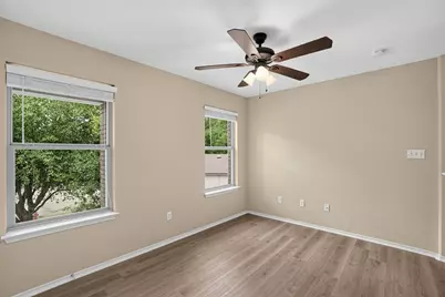 113 Hays Forest Cove, Elgin, TX 78621 - Photo 13