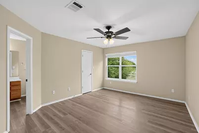 113 Hays Forest Cove, Elgin, TX 78621 - Photo 11