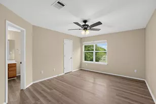 113 Hays Forest Cove, Elgin, TX 78621 - Photo 11