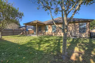 2042 Dragon Trail, New Braunfels, TX 78130 - Photo 25