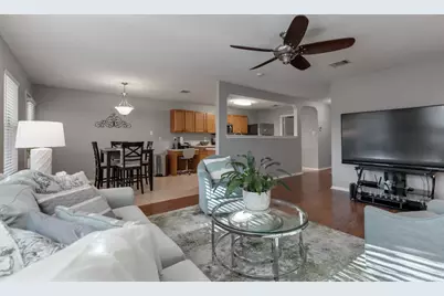 2042 Dragon Trail, New Braunfels, TX 78130 - Photo 15