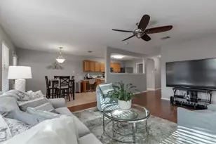 2042 Dragon Trail, New Braunfels, TX 78130 - Photo 15