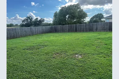 111 Sylvan Street, Hutto, TX 78634 - Photo 13