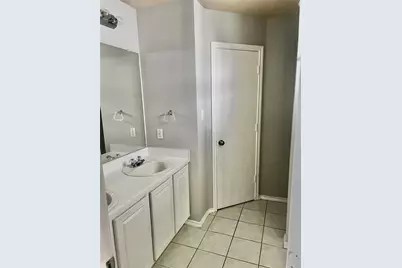 111 Sylvan Street, Hutto, TX 78634 - Photo 9