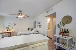 1000 W 26th St, Austin, TX 78705 - Photo 7