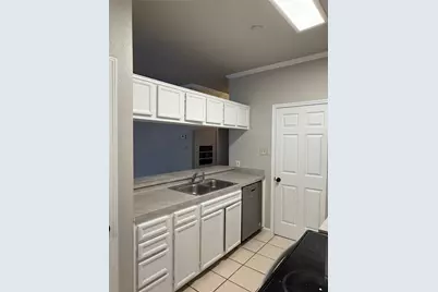 6501 Columbia Oaks Court #3B, Austin, TX 78759 - Photo 5