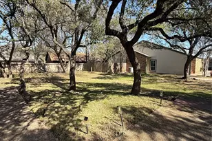 6501 Columbia Oaks Ct, Austin, TX 78759 - Photo 19