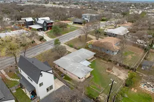 1710 Woodland Ave, Austin, TX 78741 - Photo 7