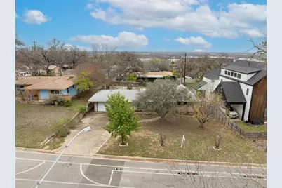 1710 Woodland Avenue, Austin, TX 78741 - Photo 3