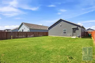 13705 Menard Wy, Elgin, TX 78621 - Photo 17
