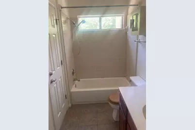 2911 E 13th Street #B, Austin, TX 78702 - Photo 7