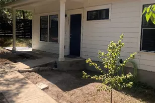 2911 E 13th St, Austin, TX 78702 - Photo 1