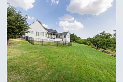 200 Maravilla Bluff Lane, Georgetown, TX 78628 - Photo 29