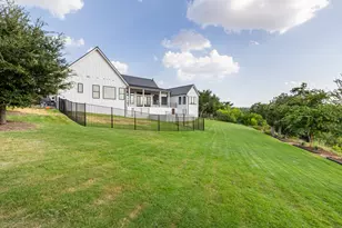 200 Maravilla Bluff Ln, Georgetown, TX 78628 - Photo 29