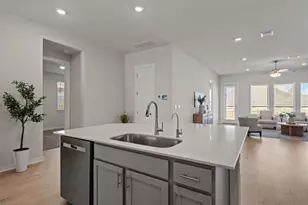 416 Deerpath St, Leander, TX 78641 - Photo 7