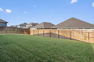416 Deerpath St, Leander, TX 78641 - Photo 29