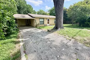 1206 Marcy St, Austin, TX 78745 - Photo 3