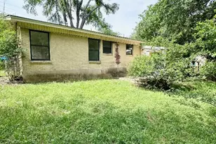 1206 Marcy St, Austin, TX 78745 - Photo 15