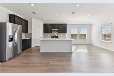 102 Holmby Drive, Hutto, TX 78634 - Photo 9