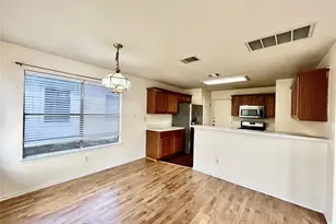 1157 Kentra Dr, Pflugerville, TX 78660 - Photo 11