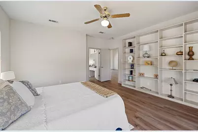 80 Family Circle, Hutto, TX 78634 - Photo 17