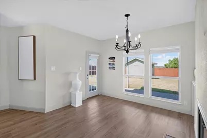 80 Family Circle, Hutto, TX 78634 - Photo 7