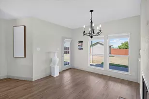 80 Family Cir, Hutto, TX 78634 - Photo 7