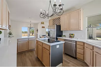 80 Family Circle, Hutto, TX 78634 - Photo 11