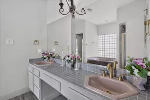 80 Family Cir, Hutto, TX 78634 - Photo 25