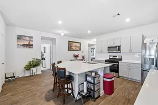 318 Merriman Rd, San Marcos, TX 78666 - Photo 15