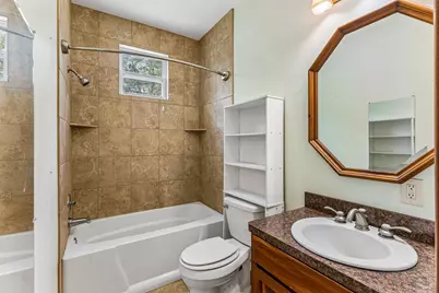 1811 W Old Lockhart Road, West Point, TX 78963 - Photo 9