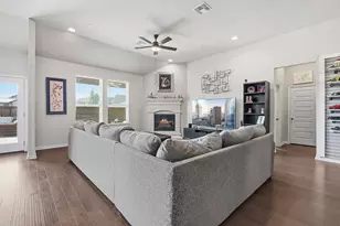 12616 Twisted Root Dr, Manchaca, TX 78652 - Photo 9