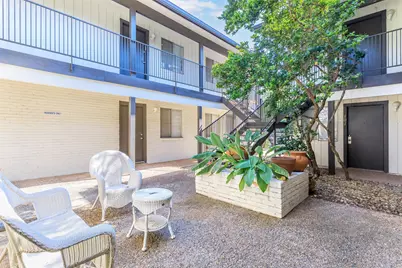 4206 Avenue A #202, Austin, TX 78751 - Photo 9