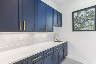 300 Deer Dr, Sunrise Beach Village, TX 78643 - Photo 7