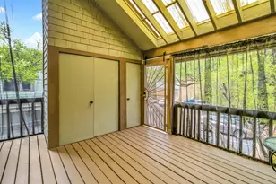 7122 Wood Hollow Dr, Austin, TX 78731 - Photo 7