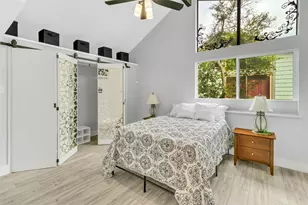 7122 Wood Hollow Dr, Austin, TX 78731 - Photo 17