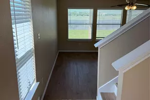 225 Hyltin St, Hutto, TX 78634 - Photo 5