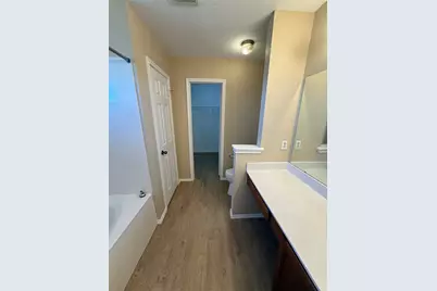 225 Hyltin Street, Hutto, TX 78634 - Photo 15