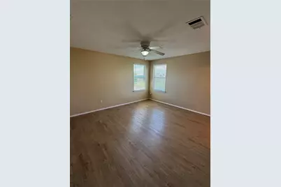 225 Hyltin Street, Hutto, TX 78634 - Photo 13