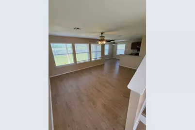 225 Hyltin Street, Hutto, TX 78634 - Photo 3