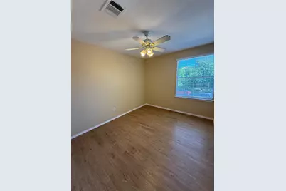 225 Hyltin Street, Hutto, TX 78634 - Photo 17