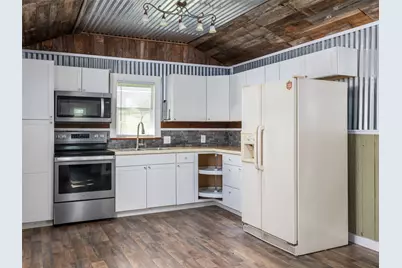 400 Private Road 4295, Rockdale, TX 76567 - Photo 27