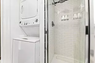 811 E 45th St, Austin, TX 78751 - Photo 23