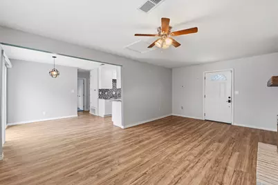 4712 Little Hill Circle, Austin, TX 78725 - Photo 7