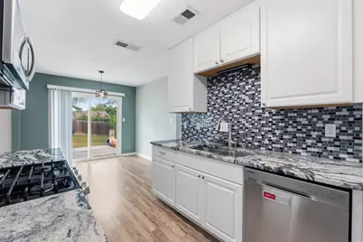 4712 Little Hill Circle, Austin, TX 78725 - Photo 13