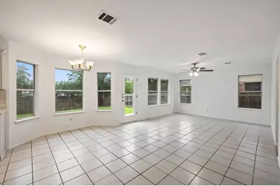 4416 Campo Verde Drive, Austin, TX 78749 - Photo 9