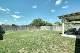 1009 Whelk Loop, Hutto, TX 78634 - Photo 7