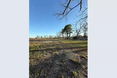 1304 E Cameron Avenue, Rockdale, TX 76567 - Photo 17